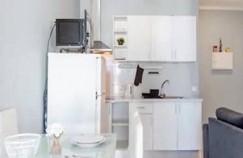 Quarteira Apartment | Cozy and Sunny Coastal Escape With Stunning Views