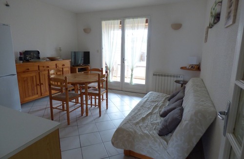 Biscarrosse Plage Apartment | Cozy Apartment Near Beach with Terraces, Sleeps 5, Parking Included - Biscarrosse Plage
