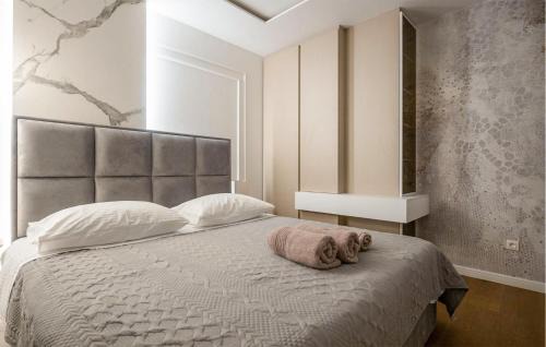 Sveti Filip i Jakov House | Cozy Apartment In Sveti Filip I Jakov