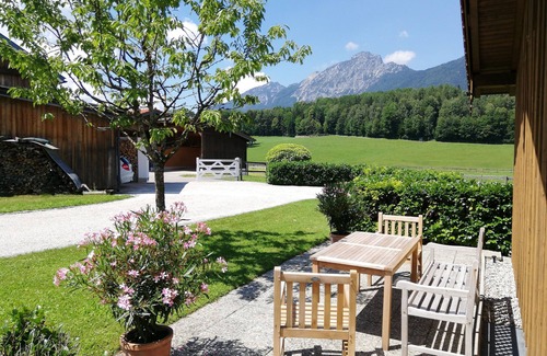Gmain Apartment | Cozy apartment in the mountains near Salzburg