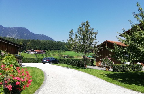 Gmain Apartment | Cozy apartment in the mountains near Salzburg