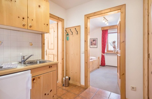 San Cassiano Apartment | Cozy Apartment "Dolomieu 28" with Mountain View & Wi-Fi