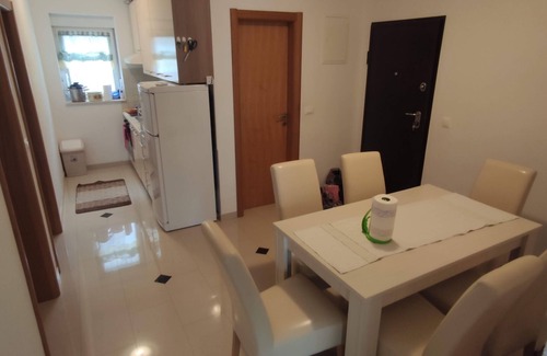 Promajna Apartment | Cozy apartment few meters from the beach!