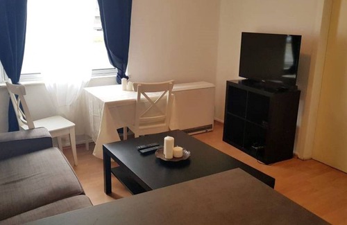 Unterbilk Apartment | Cozy apartment in a great location!