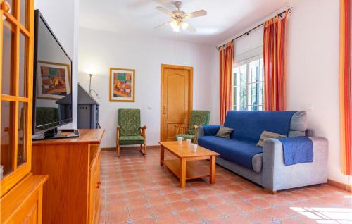 Alcaucin Apartment | Cozy Apartment In Alcaucín With Wifi