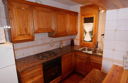 Alp Apartment | Cozy Apartment in Alp