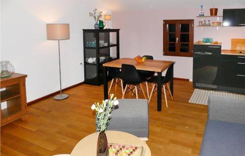 Bribir Apartment | Cozy Apartment In Bribir With Kitchen
