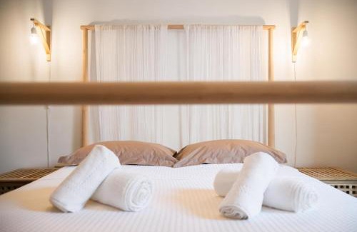 Athens Apartment | Cozy Apartment in Central Athens - Sleeps 5