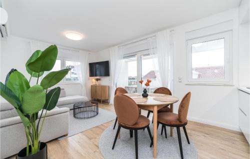 Kolan Apartment | Cozy Apartment In Mandre With Wifi