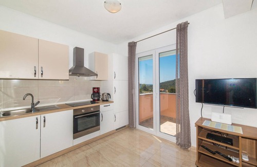 Sevid Apartment | Cozy apartment in Sevid with kitchen
