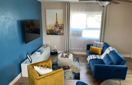 Harbor House | Cozy Apartment in the city of Long Beach