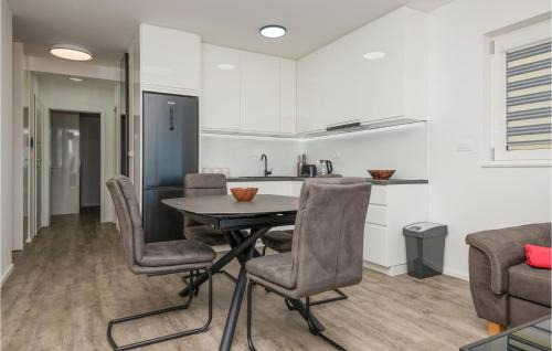 Tucepi Apartment | Cozy Apartment In Tucepi