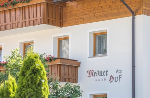 Caminata di Tures Apartment | Cozy 'Apartment Enzian' with Mountain View, Wi-Fi, Garden & Terrace