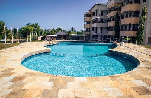 Kilifi Apartment | Cozy Apartment with ocean views, a few minutes to the beach.