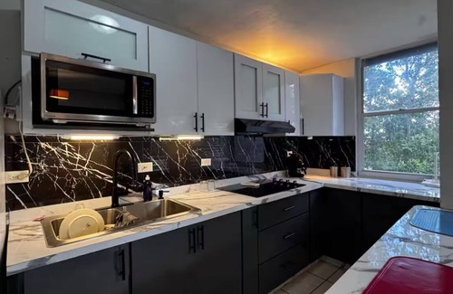 Sabana Abajo Apartment | Cozy apartment with pool near Airport in Carolina