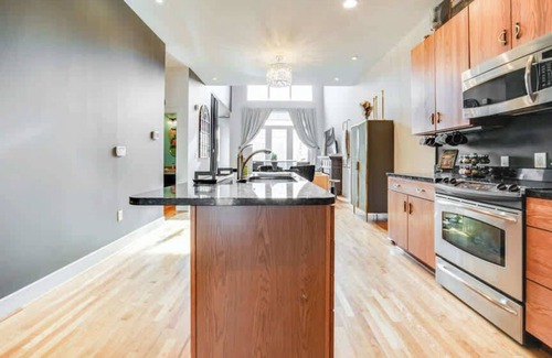 East Market District Apartment | Cozy Art Deco Condo in the Vibrant NuLu District!