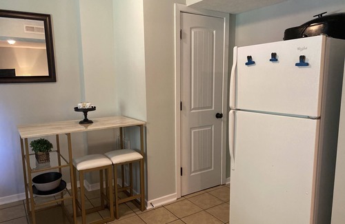 Lynchburg Apartment | Cozy Basement Apartment- Quiet Neighborhood- Centrally located