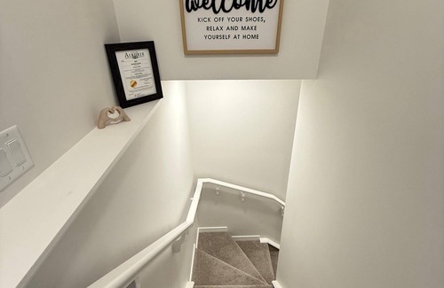 Airdrie House | Cozy Basement in Airdrie