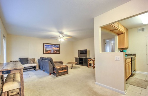 East Pensacola Heights Condo | COZY BAYFRONT 2BR CONDO CONVENIENTLY NEAR AIRPORT, DOWNTOWN, BEACHES AND BASES