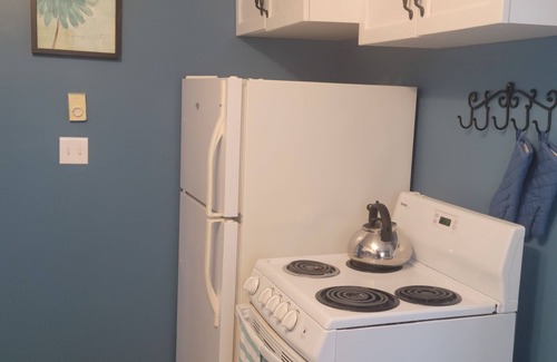 Winnipeg Beach House | Cozy beach cottage with fire pit and suitable for a family or romantic getaway!
