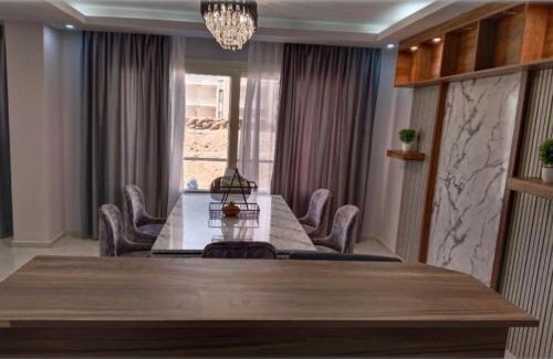 Ras Nasrani Apartment | Cozy Beachfront Apartment Stunning Views