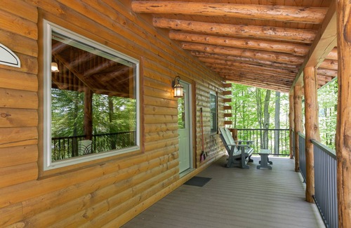 Millersburg Cabin | Cozy Bear at Tranquil Acres