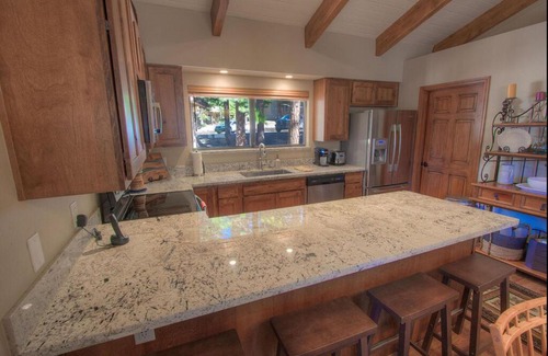 Incline Village House | Cozy Bear Lodge by Lake Tahoe Accommodations
