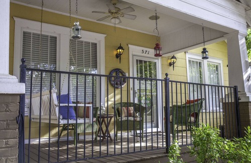 Old Fourth Ward House | Cozy Bungalow in the Old Fourth Ward