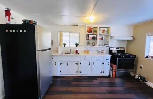 Frazier Park Cabin | Cozy Cabin Getaway