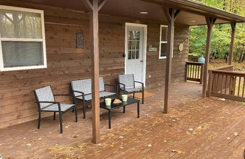 Great Valley Cabin | Cozy Cabin in the woods 2 br + 1 loft br, 1 bath. Large deck, beautiful views