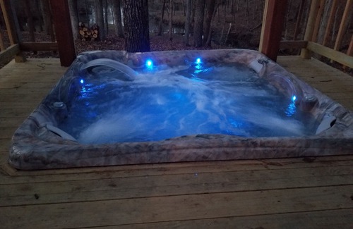 Scranton Cabin | Cozy Cabin off the Arkansas River w/Hot Tub!