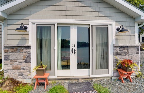 Averill Park Cabin | Cozy Cabin on Crooked Lake: Hike, Ski & Explore!