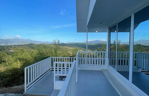 Pantabangan Cabin | Cozy cabin with Lakeview and mountain view