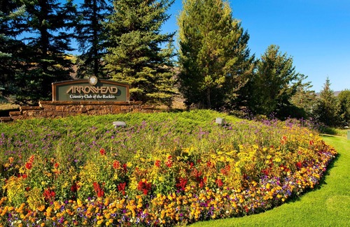 Edwards Condo | Cozy & Central Arrowhead Ge Townhome, 3br, Sleeps 6 3 Bedroom Townhouse by RedAwning
