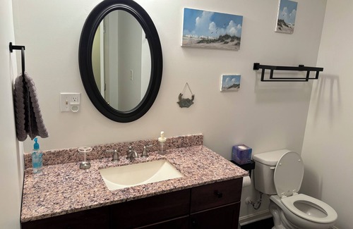 Port Republic Apartment | Cozy centrally located studio with WiFi and AC in peaceful Port Republic, MD