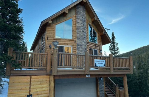 Saint Mary's Ski Chalet | Cozy Chalet in the Mountains