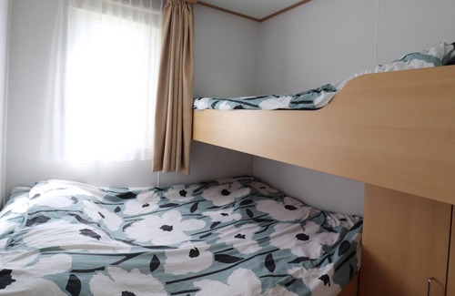 Municipality of Ameland House | Cozy chalet with spacious garden on Ameland