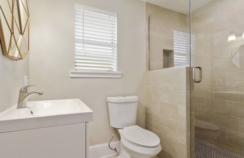 Esplanade Ridge Apartment | COZY CHIC 1 BEDROOM/1 BATH