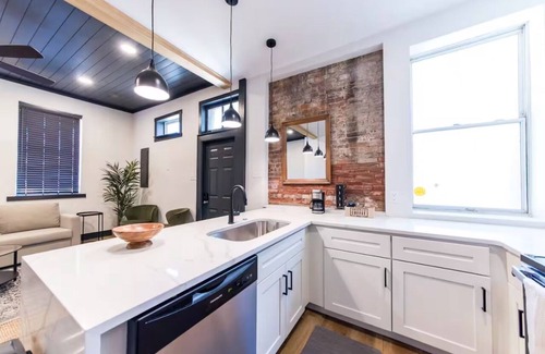 Soulard Apartment | Cozy Chic home in the heart of Soulard