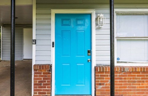Macon House | Cozy & Clean 3 bed/1 bath in Macon