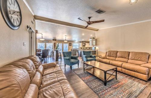 Cloudcroft House | Cozy Cloudcroft Cabin with Deck and Gas Grill!