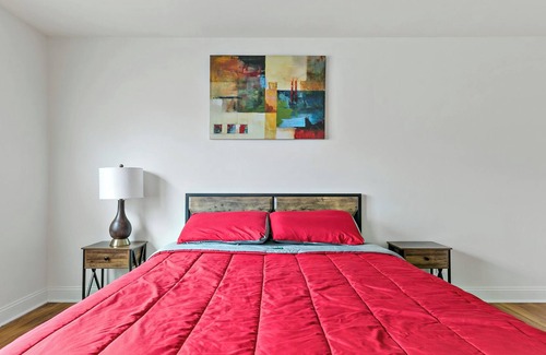 Cove - East Side - Shippan Apartment | Cozy & Comfortable Stamford Apartment! Half hour from NYC!
