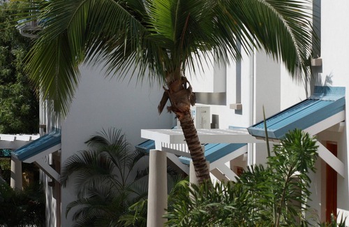 Pelican Key Condo | Cozy condo in Blue Pelican - 5 min from the beach!
