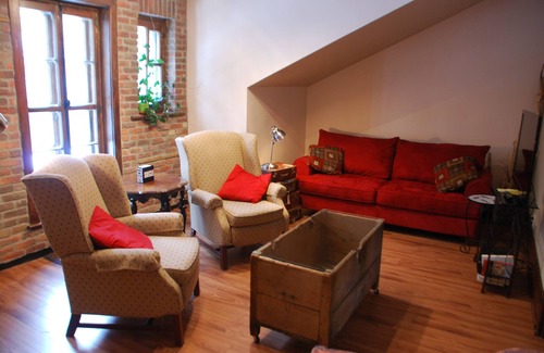Montcalm Apartment | Cozy condo in Upper Town with parking and 2 balconies