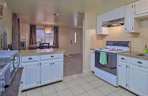 Belton Cottage | Cozy Cottage ~ 1 Mi to Stillhouse Hollow Lake