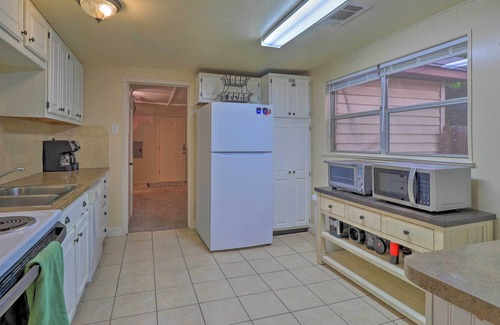 Belton Cottage | Cozy Cottage ~ 1 Mi to Stillhouse Hollow Lake