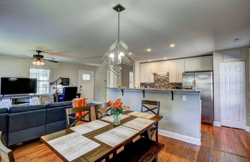 North Beach Apartment | Cozy Cottage 3 beds 2 baths W/Outdoor grill!