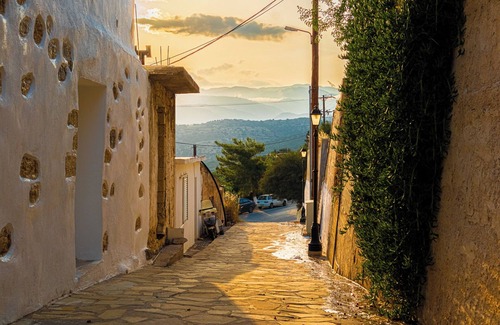 Makrilia Cottage | Cozy cottage in a beautiful village. Super close to beaches ideal for families.n