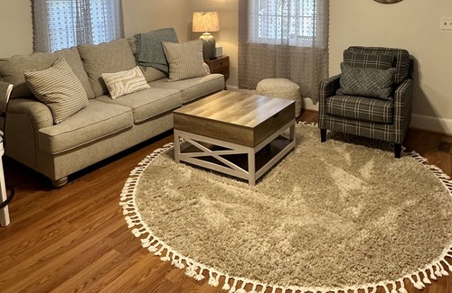 Earlewood House | Cozy Cottage located downtown Columbia Minutes from USC & Ft. Jackson