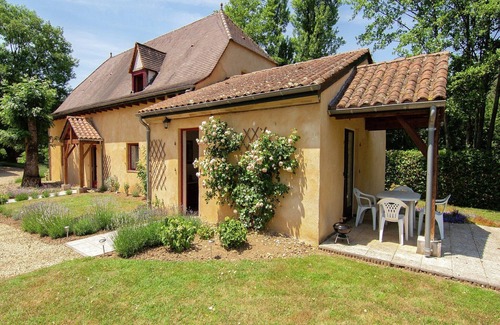 Vezac Cottage | Cozy Cottage Retreat in Vézac